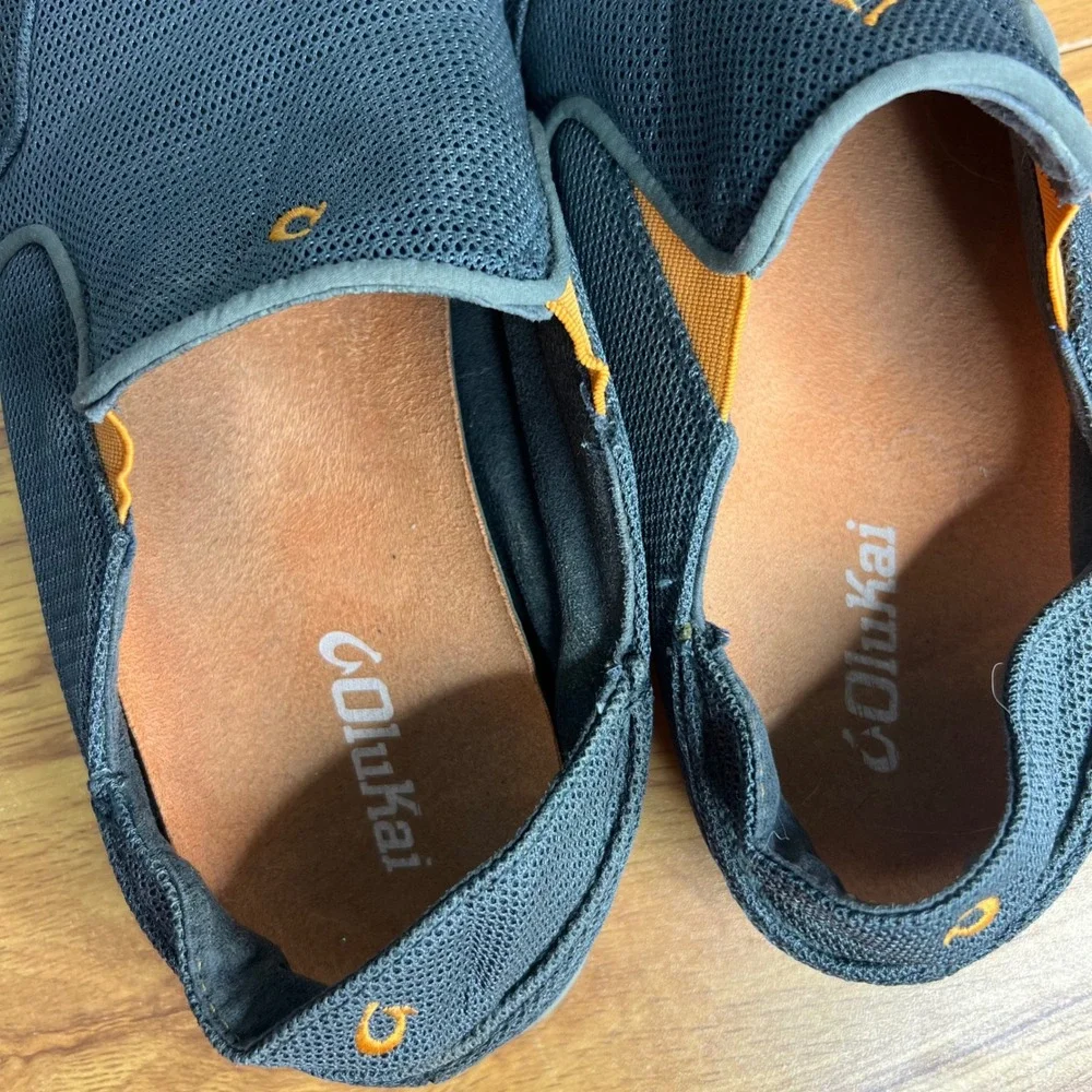 OluKai Nohea Mesh Slip On Shoes Mens Sz 8 Dark Shadow Orange Gray Casual